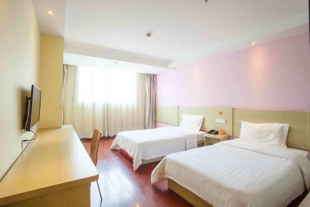7 Days Inn Shenzhen Railway Station חדר תמונה